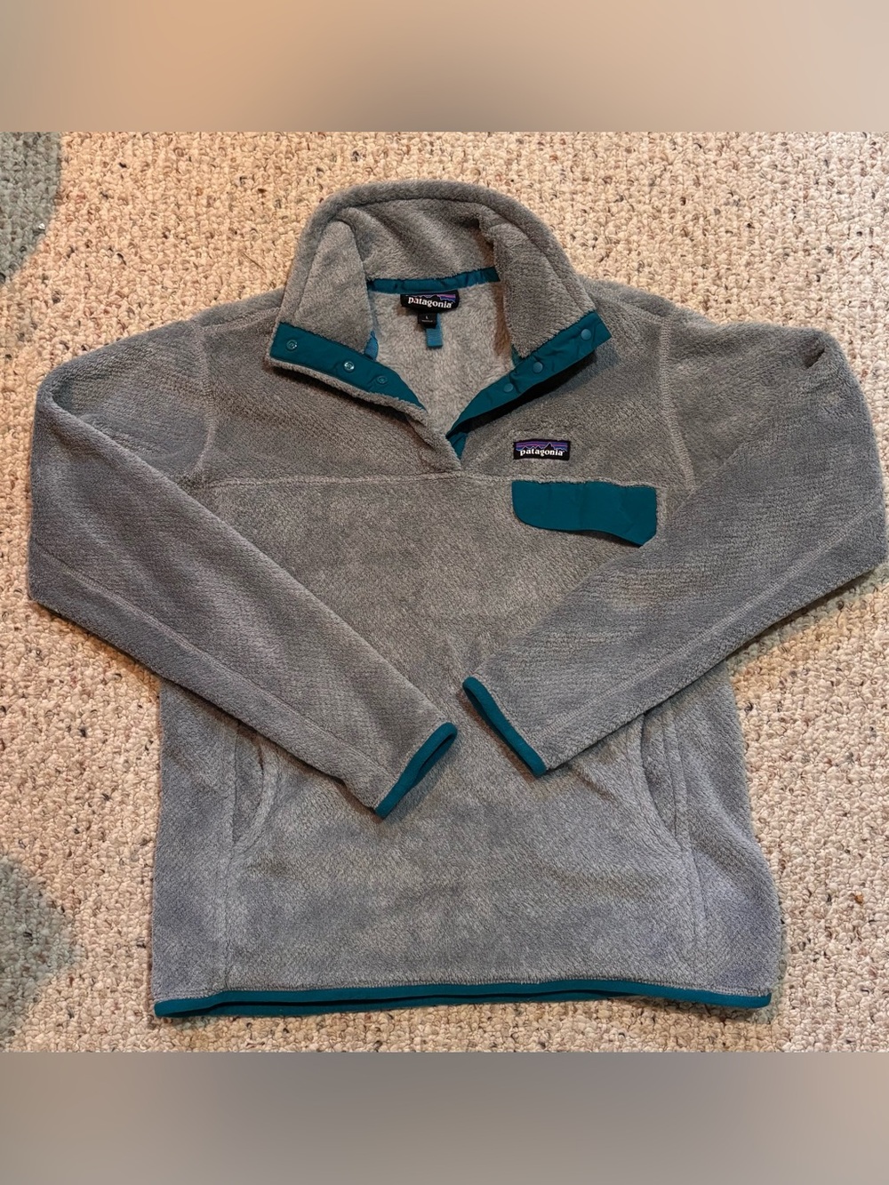 Patagonia Synchilla Snap T in Gray with Teal Trim Size Large